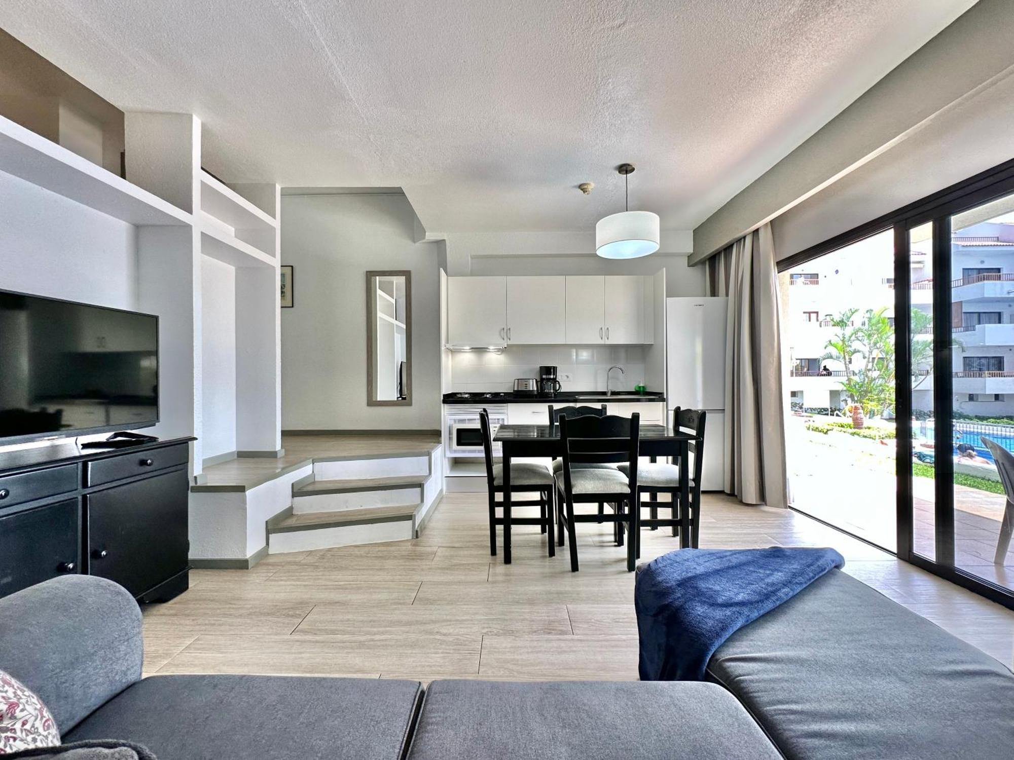 Pool Views Terrace Apartment Los Cristianos  Luaran gambar